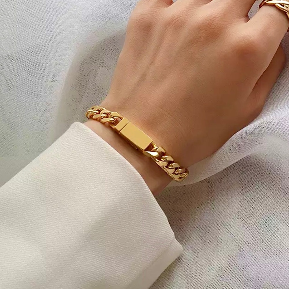 🌟Thick Chain Gold Plated Bracelet